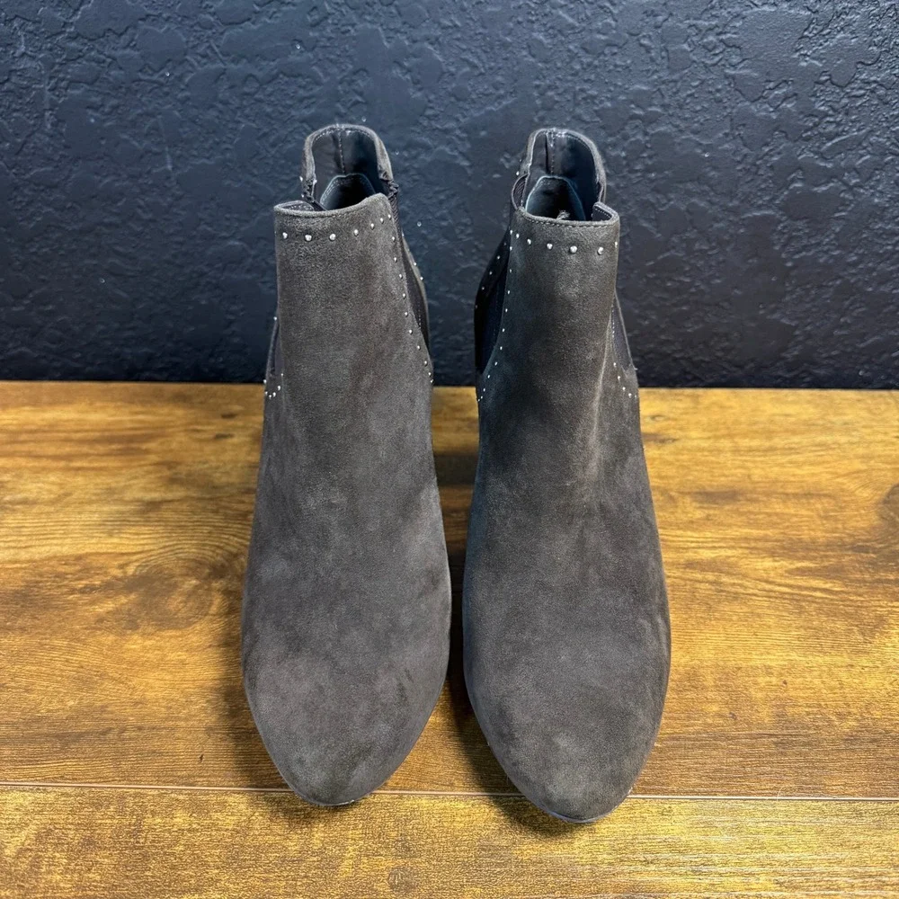Lauren Ralph Lauren 11424 F16 Grey Suede Studded Ankle Booties Womens 9.5B